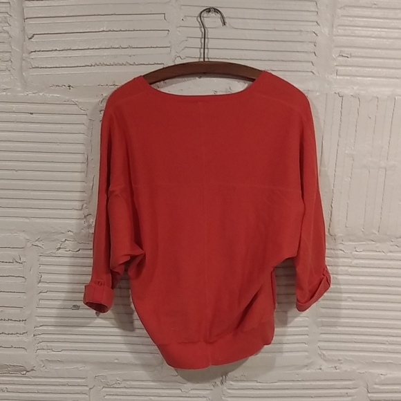 Chico's Brand coral lightweight sweater size 1 also small - Picture 5 of 5
